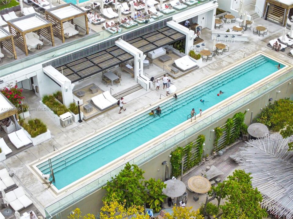 Recently Rented: $11,000 (1 beds, 1 baths, 960 Square Feet)