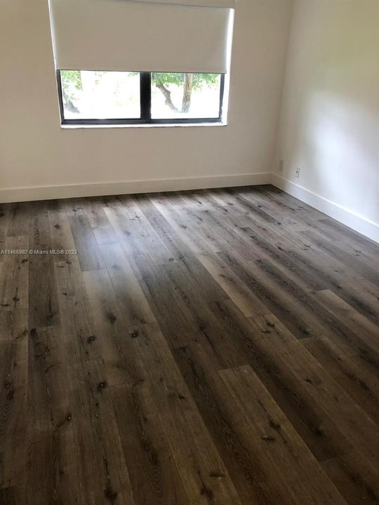 Recently Rented: $2,050 (1 beds, 1 baths, 710 Square Feet)