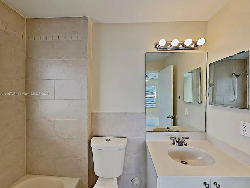 Recently Sold: $514,900 (3 beds, 2 baths, 1221 Square Feet)