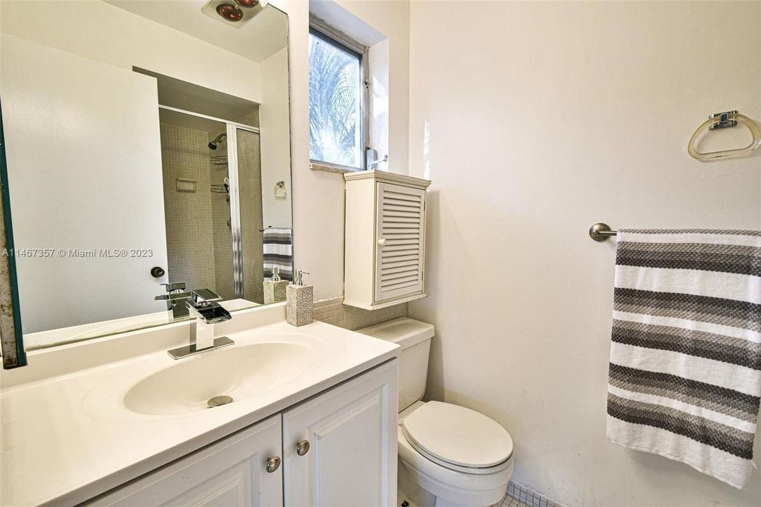 Master Bathroom New Vanity