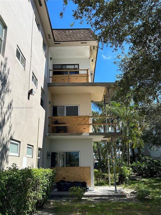 Balcony Concrete Restoration Progress