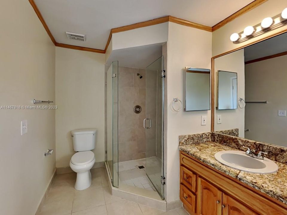 最近租的: $2,620 (4 贝兹, 2 浴室, 1946 平方英尺)