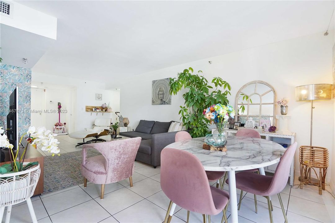 Недавно продано: $635,000 (3 спален, 2 ванн, 1230 Квадратных фут)