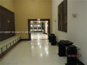 Recently Rented: $2,050 (1 beds, 1 baths, 733 Square Feet)