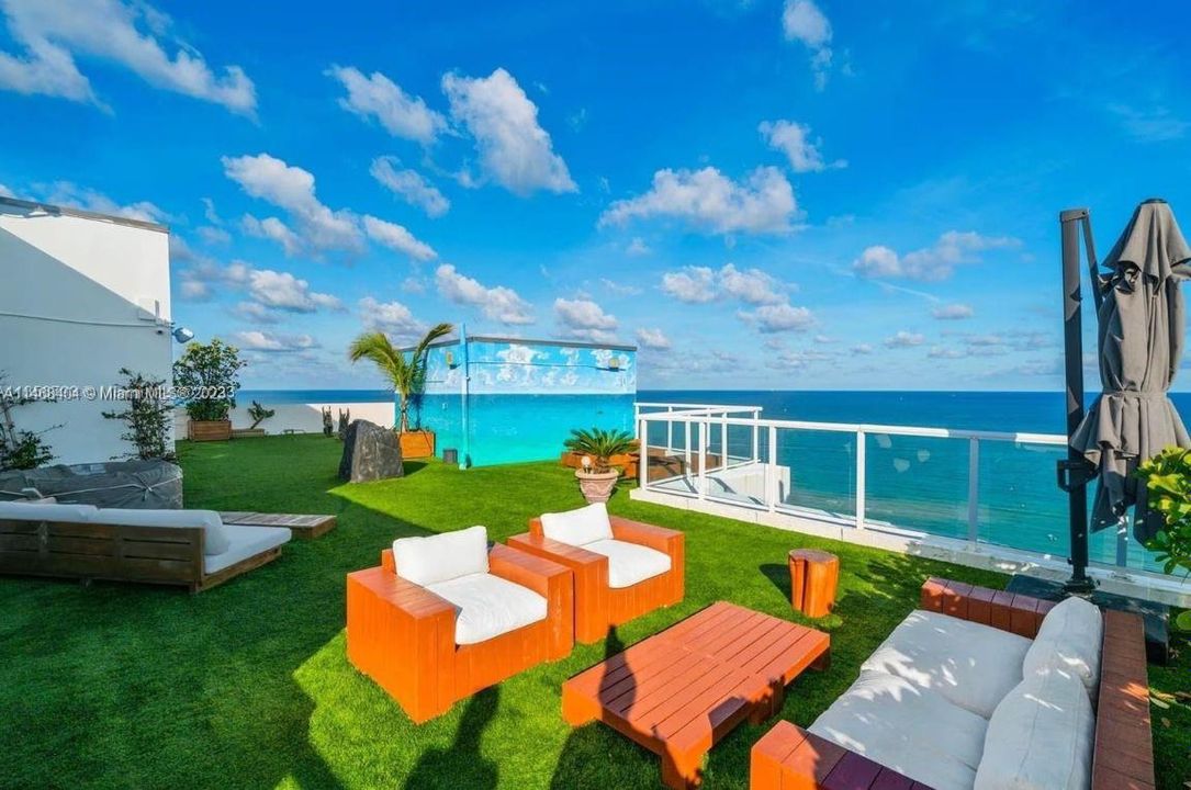 Recently Sold: $3,995,000 (5 beds, 3 baths, 3800 Square Feet)