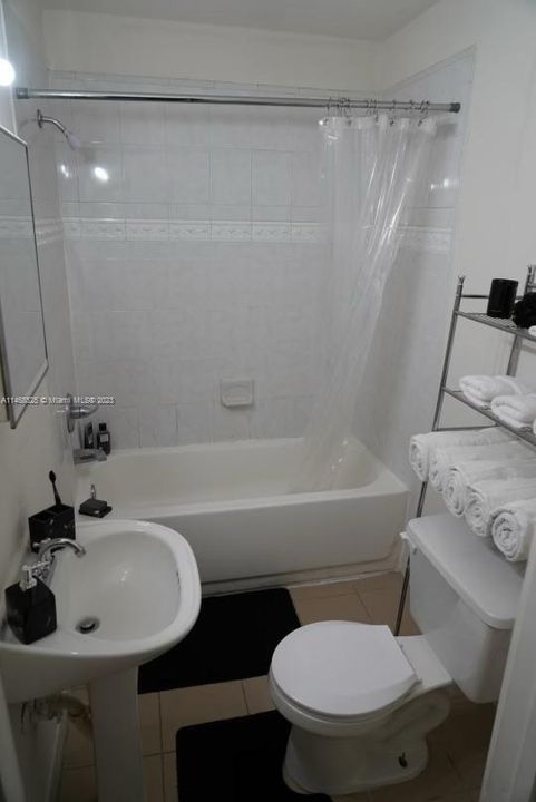 Недавно продано: $210,000 (0 спален, 1 ванн, 530 Квадратных фут)