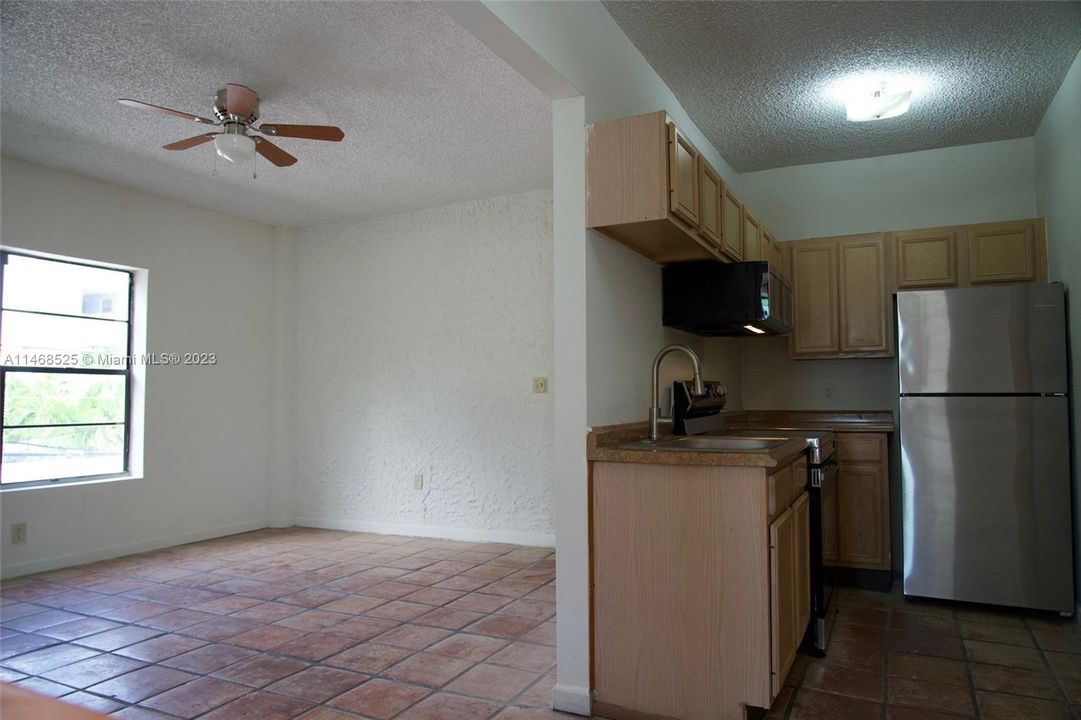 Недавно продано: $210,000 (0 спален, 1 ванн, 530 Квадратных фут)