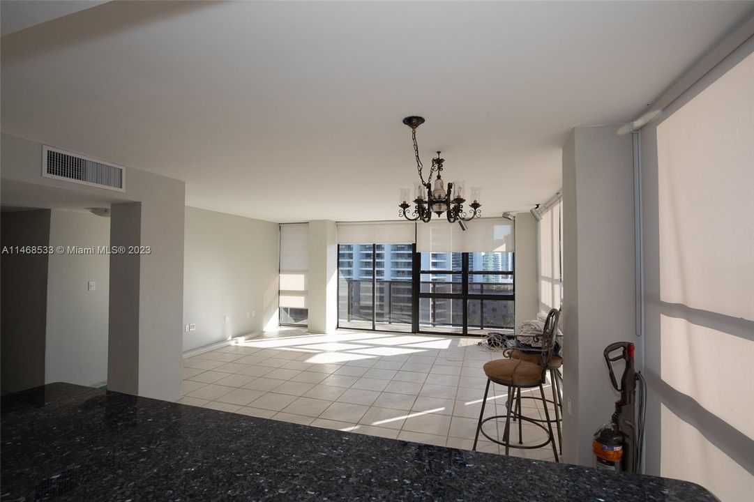 Недавно арендовано: $3,400 (2 спален, 2 ванн, 1218 Квадратных фут)