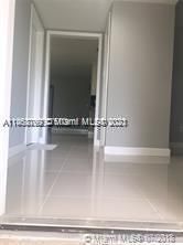 Recientemente alquilado: $4,300 (3 camas, 2 baños, 1747 Pies cuadrados)