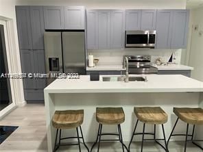 Недавно арендовано: $6,500 (3 спален, 2 ванн, 1150 Квадратных фут)