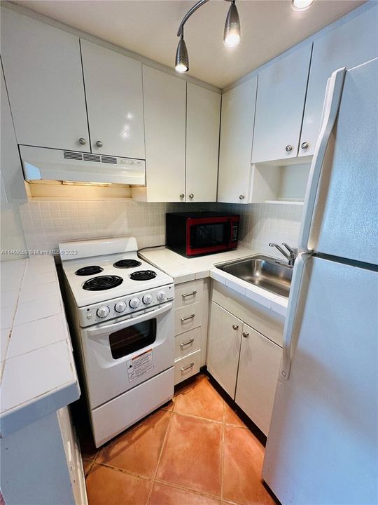 Недавно арендовано: $1,900 (1 спален, 1 ванн, 470 Квадратных фут)