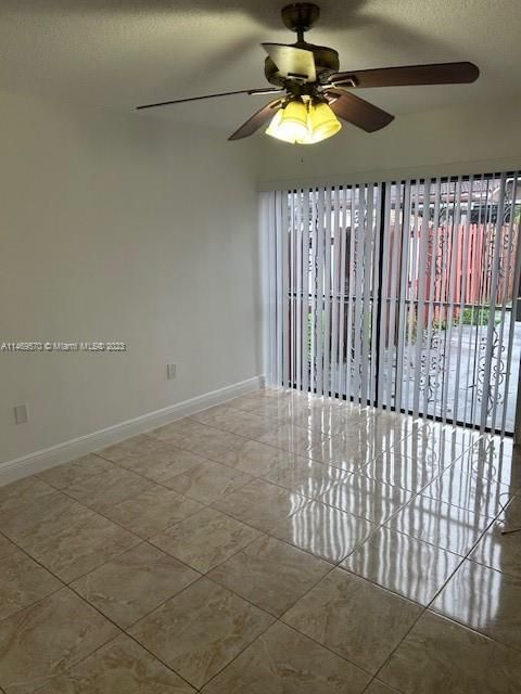 最近租的: $3,450 (3 贝兹, 2 浴室, 1557 平方英尺)