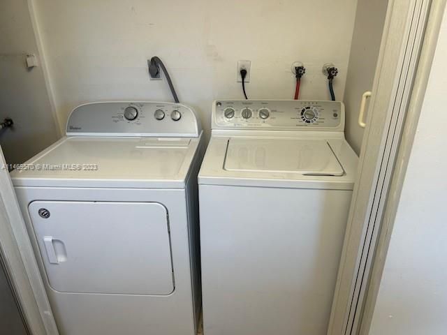 最近租的: $3,450 (3 贝兹, 2 浴室, 1557 平方英尺)