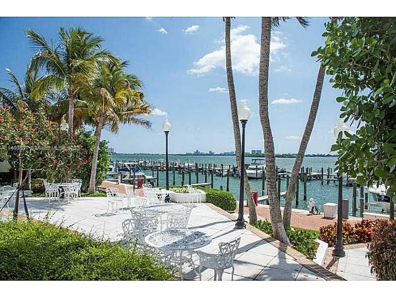 Recently Sold: $328,000 (2 beds, 2 baths, 1312 Square Feet)