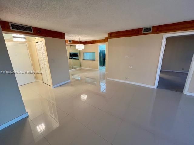 Recently Sold: $328,000 (2 beds, 2 baths, 1312 Square Feet)
