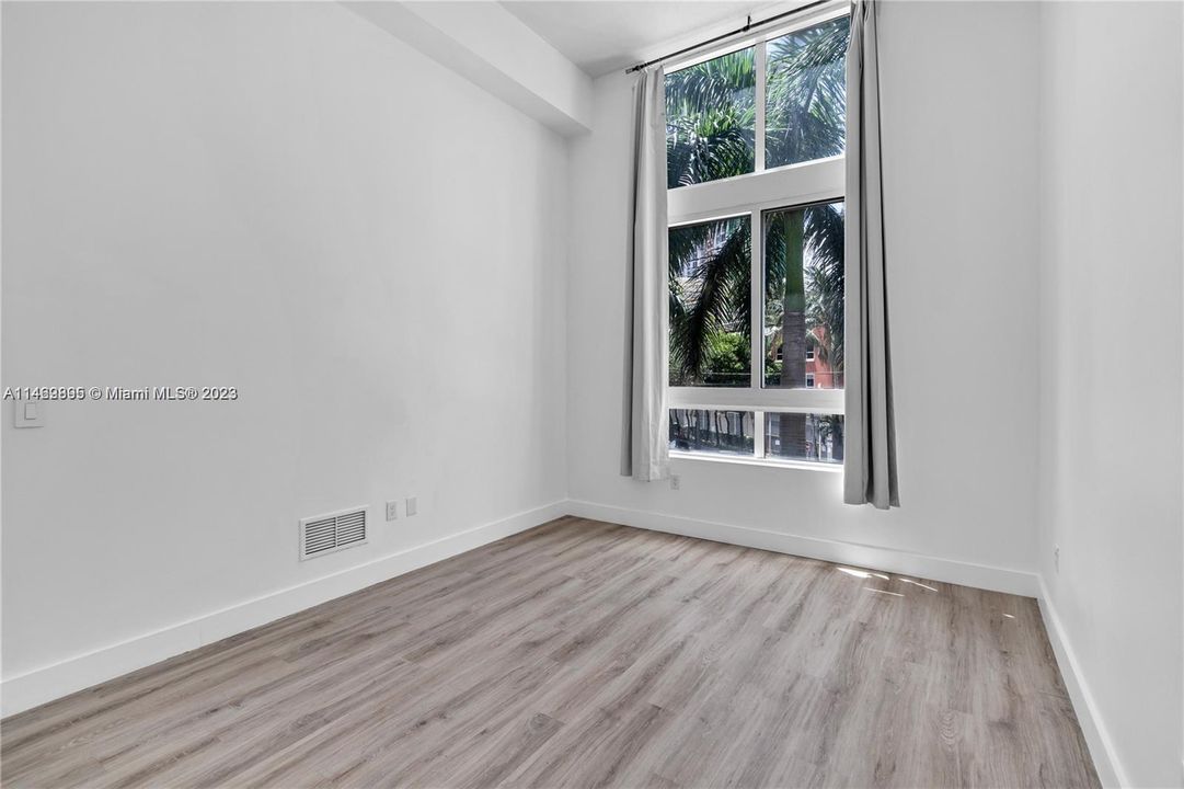 Недавно арендовано: $4,400 (2 спален, 2 ванн, 1168 Квадратных фут)