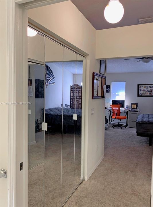 Recently Sold: $375,000 (2 beds, 2 baths, 1500 Square Feet)