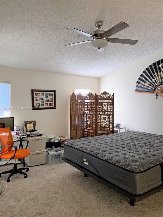 Recently Sold: $375,000 (2 beds, 2 baths, 1500 Square Feet)