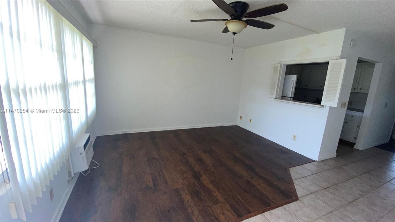 Active With Contract: $120,000 (1 beds, 1 baths, 601 Square Feet)