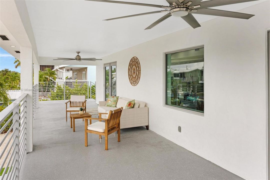 Recently Sold: $1,299,000 (2 beds, 2 baths, 0 Square Feet)