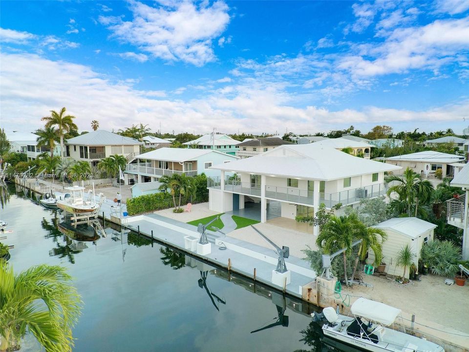 Recently Sold: $1,299,000 (2 beds, 2 baths, 0 Square Feet)