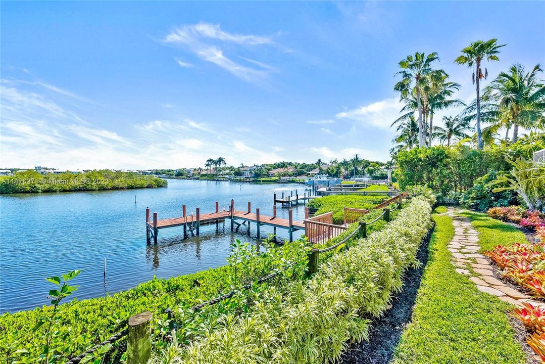 Recently Sold: $13,500,000 (5 beds, 5 baths, 2771 Square Feet)