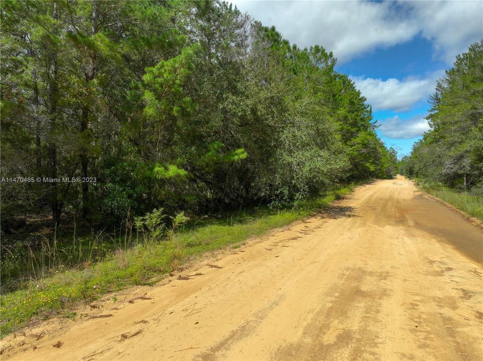 Недавно продано: $18,000 (0.66 acres)