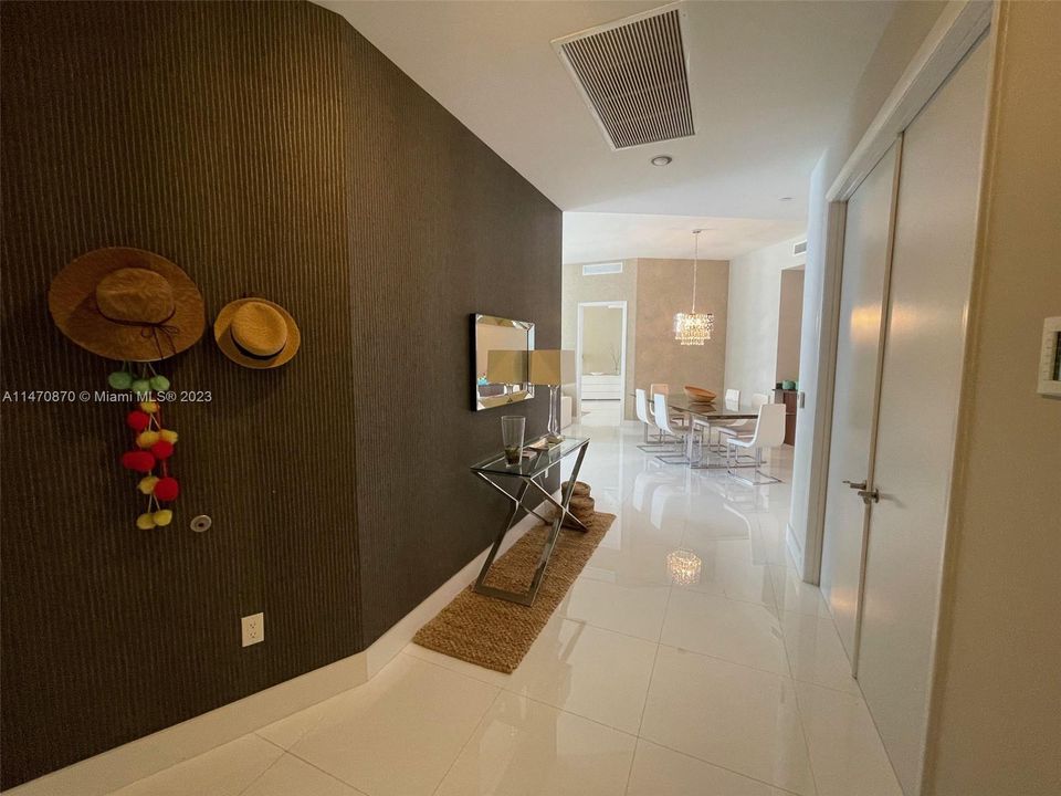 Recently Sold: $1,650,000 (2 beds, 3 baths, 0 Square Feet)