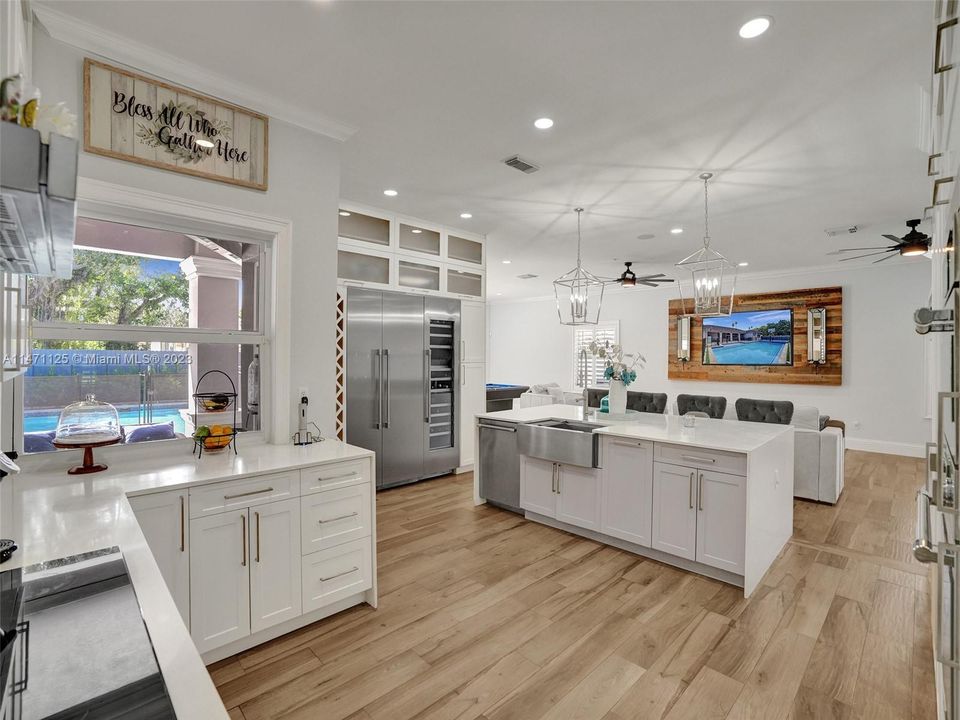 Recently Sold: $1,675,000 (4 beds, 3 baths, 3425 Square Feet)