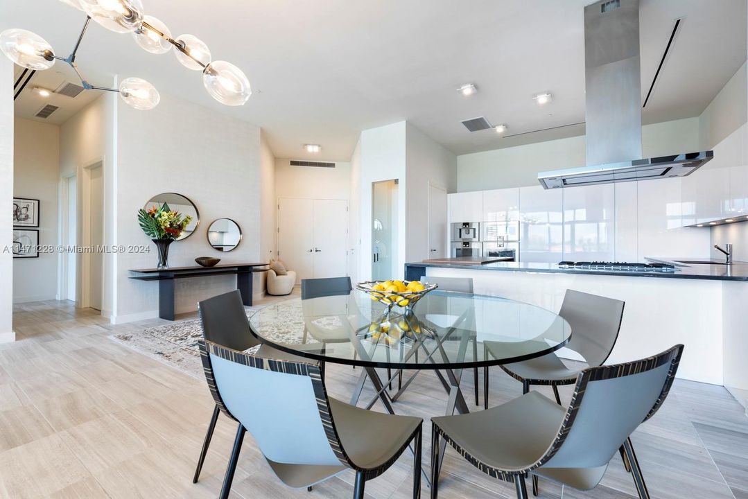 For Sale: $4,749,000 (2 beds, 2 baths, 2592 Square Feet)