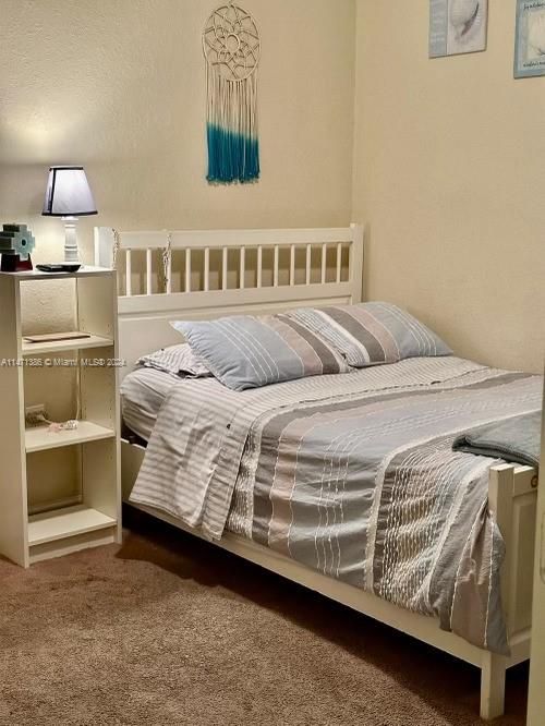 Recently Sold: $419,000 (3 beds, 2 baths, 1692 Square Feet)