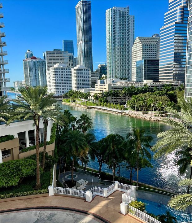 Недавно продано: $645,000 (1 спален, 1 ванн, 1076 Квадратных фут)