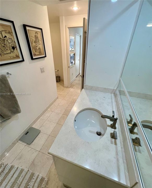 Недавно продано: $645,000 (1 спален, 1 ванн, 1076 Квадратных фут)