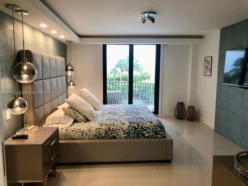 最近租的: $6,000 (2 贝兹, 2 浴室, 1728 平方英尺)