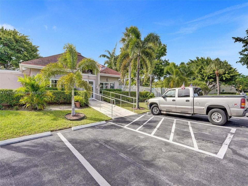 Vendido Recientemente: $389,000 (3 camas, 2 baños, 1486 Pies cuadrados)