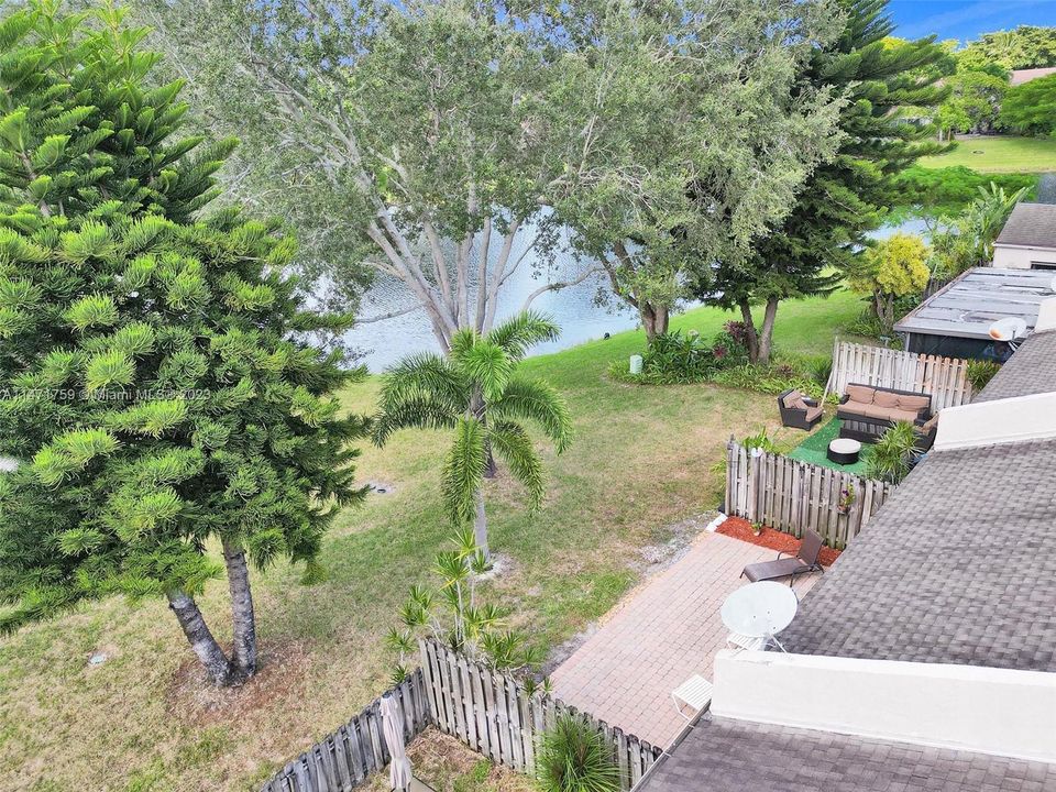 Vendido Recientemente: $389,000 (3 camas, 2 baños, 1486 Pies cuadrados)