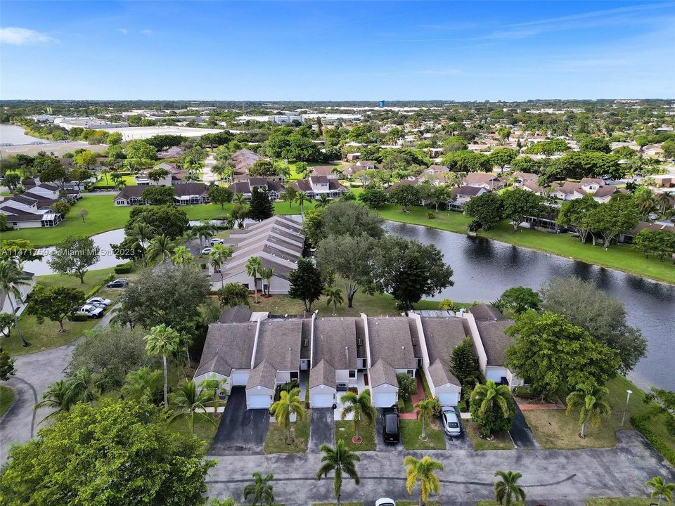 Vendido Recientemente: $389,000 (3 camas, 2 baños, 1486 Pies cuadrados)