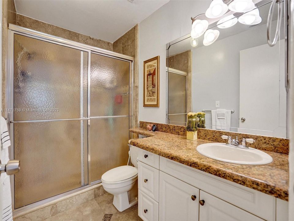 Vendido Recientemente: $389,000 (3 camas, 2 baños, 1486 Pies cuadrados)