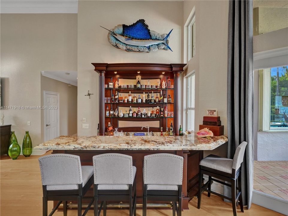 Recently Sold: $2,699,000 (5 beds, 5 baths, 5000 Square Feet)