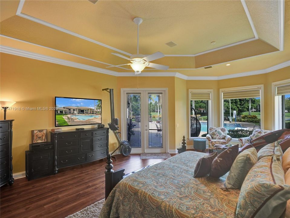 Recently Sold: $2,699,000 (5 beds, 5 baths, 5000 Square Feet)