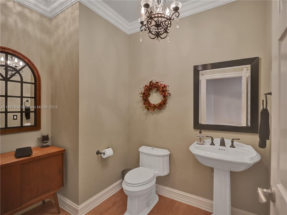 Recently Sold: $2,699,000 (5 beds, 5 baths, 5000 Square Feet)