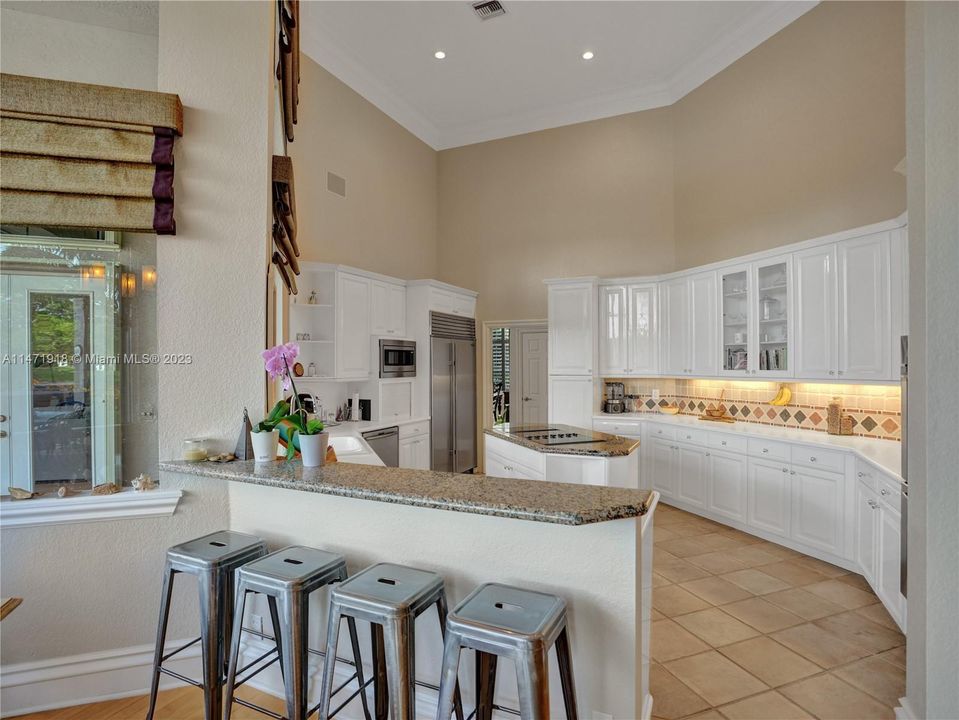 Recently Sold: $2,699,000 (5 beds, 5 baths, 5000 Square Feet)