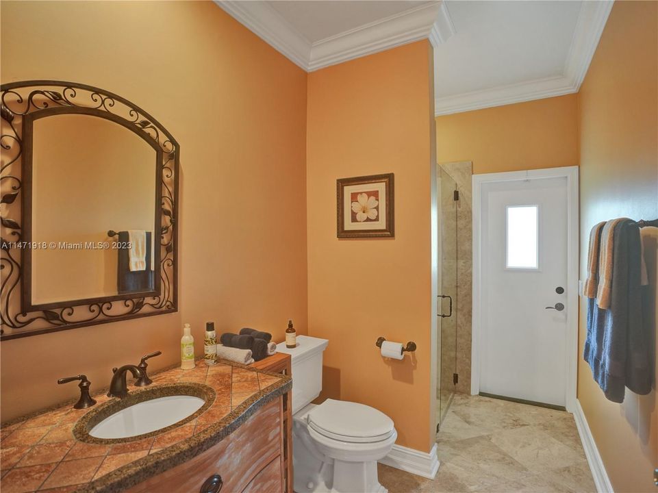 Recently Sold: $2,699,000 (5 beds, 5 baths, 5000 Square Feet)