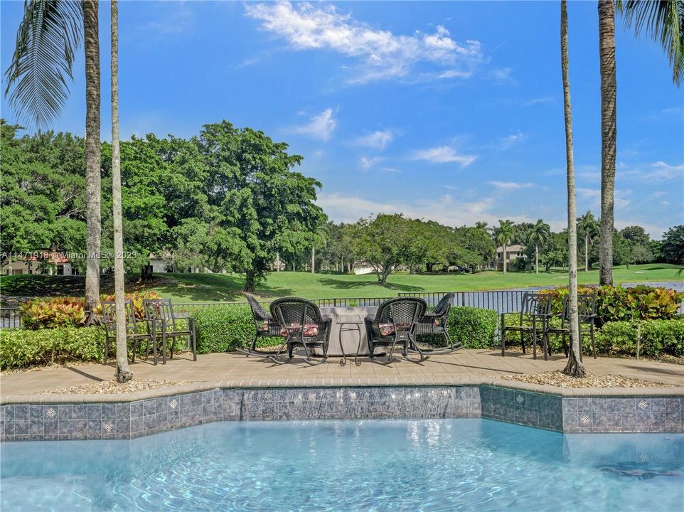 Recently Sold: $2,699,000 (5 beds, 5 baths, 5000 Square Feet)