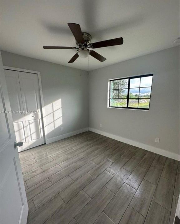 Recently Rented: $2,400 (3 beds, 2 baths, 1199 Square Feet)