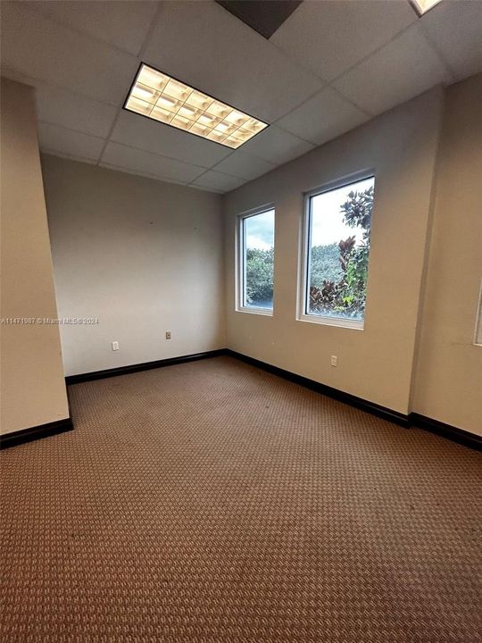 Недавно продано: $1,250,000 (0 спален, 0 ванн, 0 Квадратных фут)