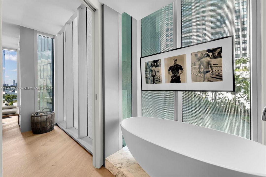 Недавно продано: $6,800,000 (3 спален, 3 ванн, 2658 Квадратных фут)