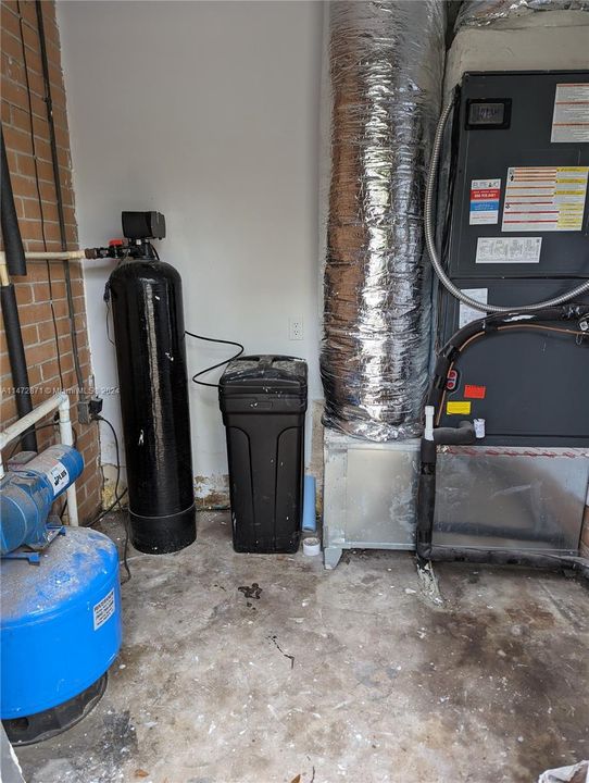 Recently Sold: $320,000 (4 beds, 2 baths, 0 Square Feet)