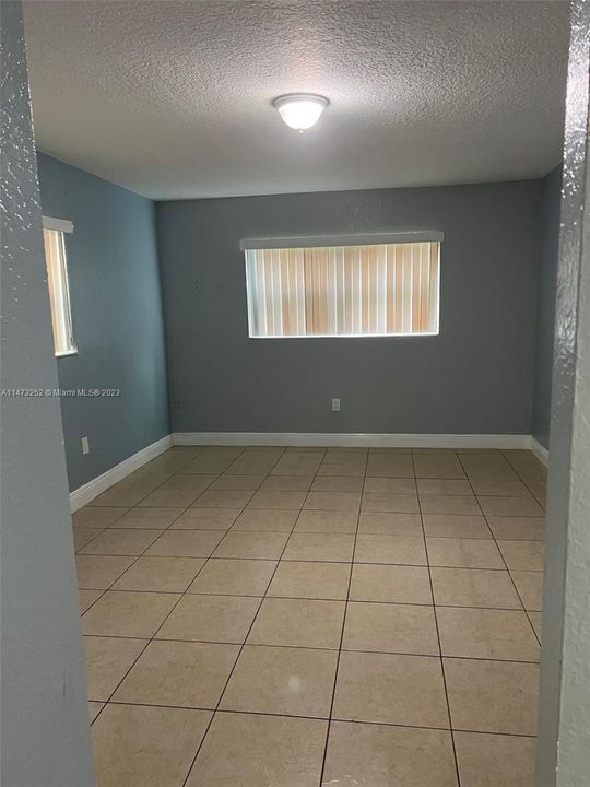 Active With Contract: $169,000 (2 beds, 2 baths, 1100 Square Feet)