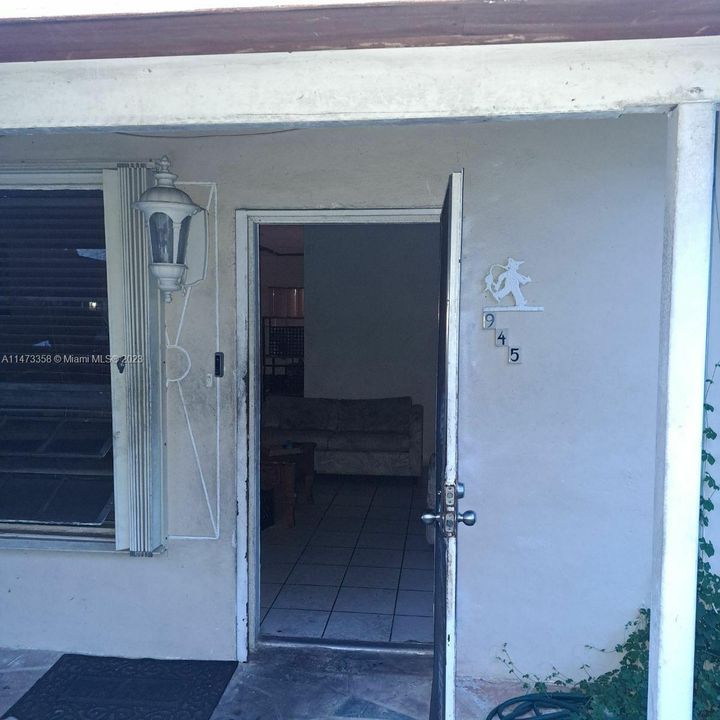 Recently Sold: $399,000 (3 beds, 2 baths, 1300 Square Feet)